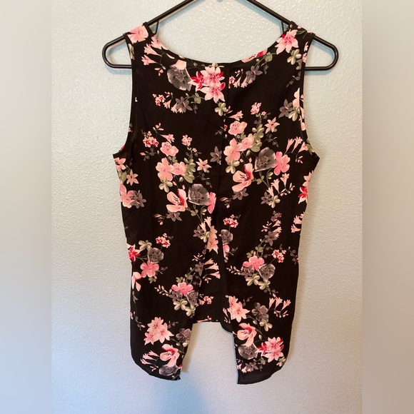 Dark floral open back top from Express - Picture 2 of 4
